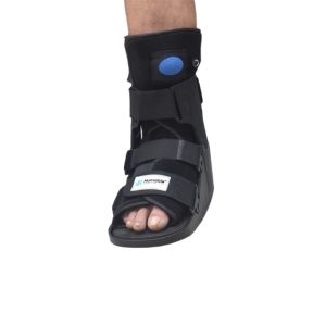 SHORT WALKAR BOOT WITH AIR